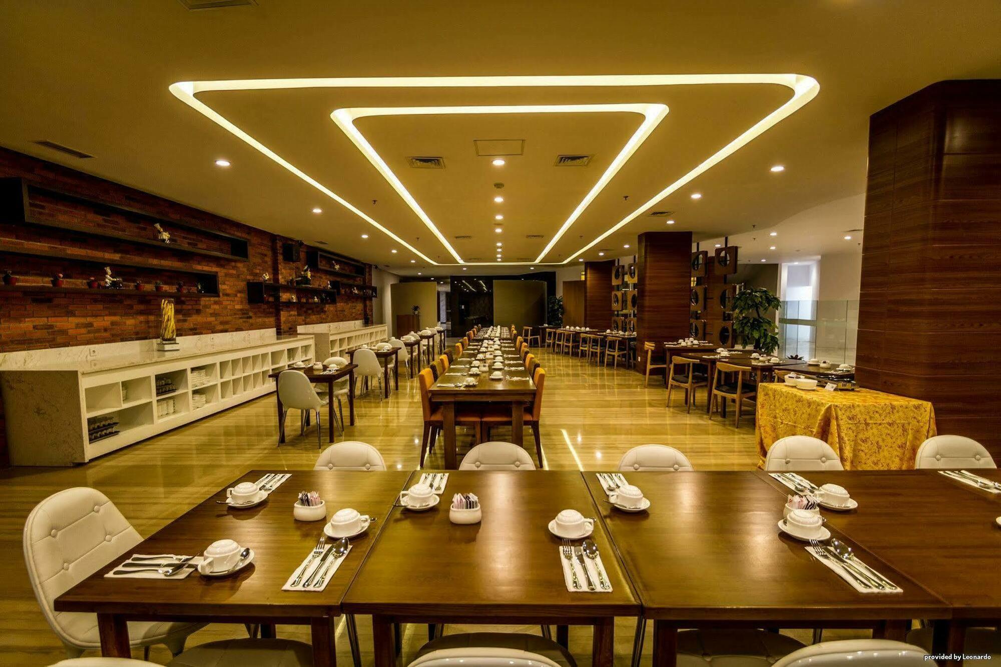 Hariston Hotel&suites, Pluit - 4*
